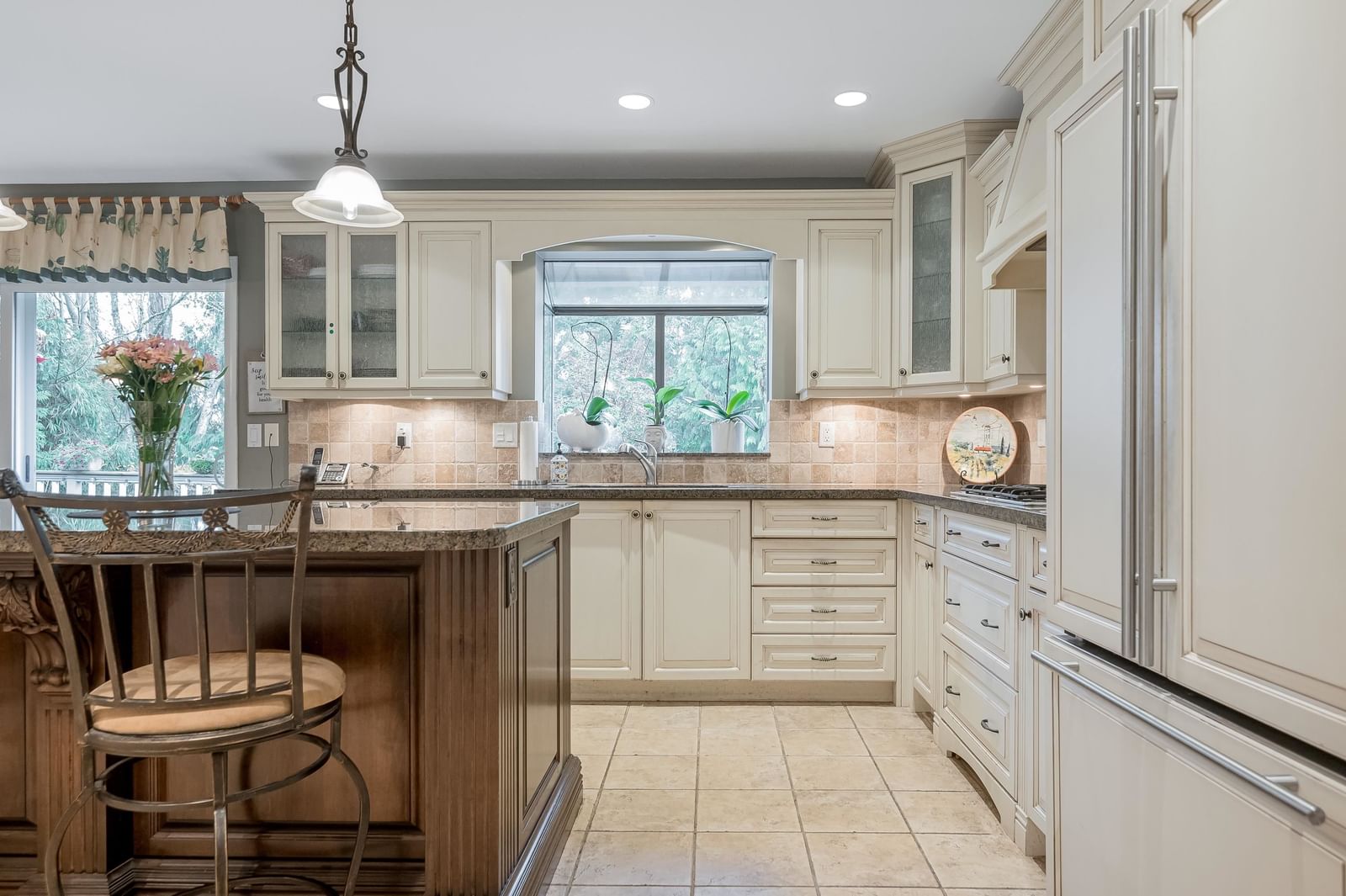Listing Image 13