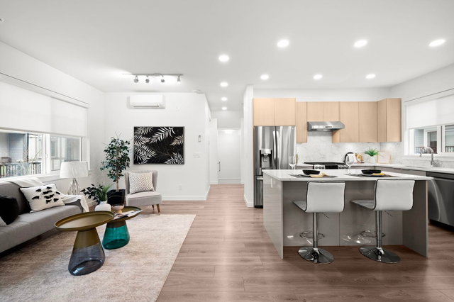 14 - 7780 Bridge Street