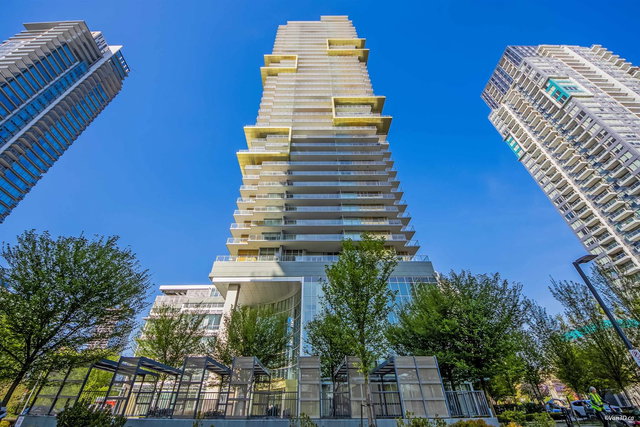 2207 - 6383 Mckay Avenue