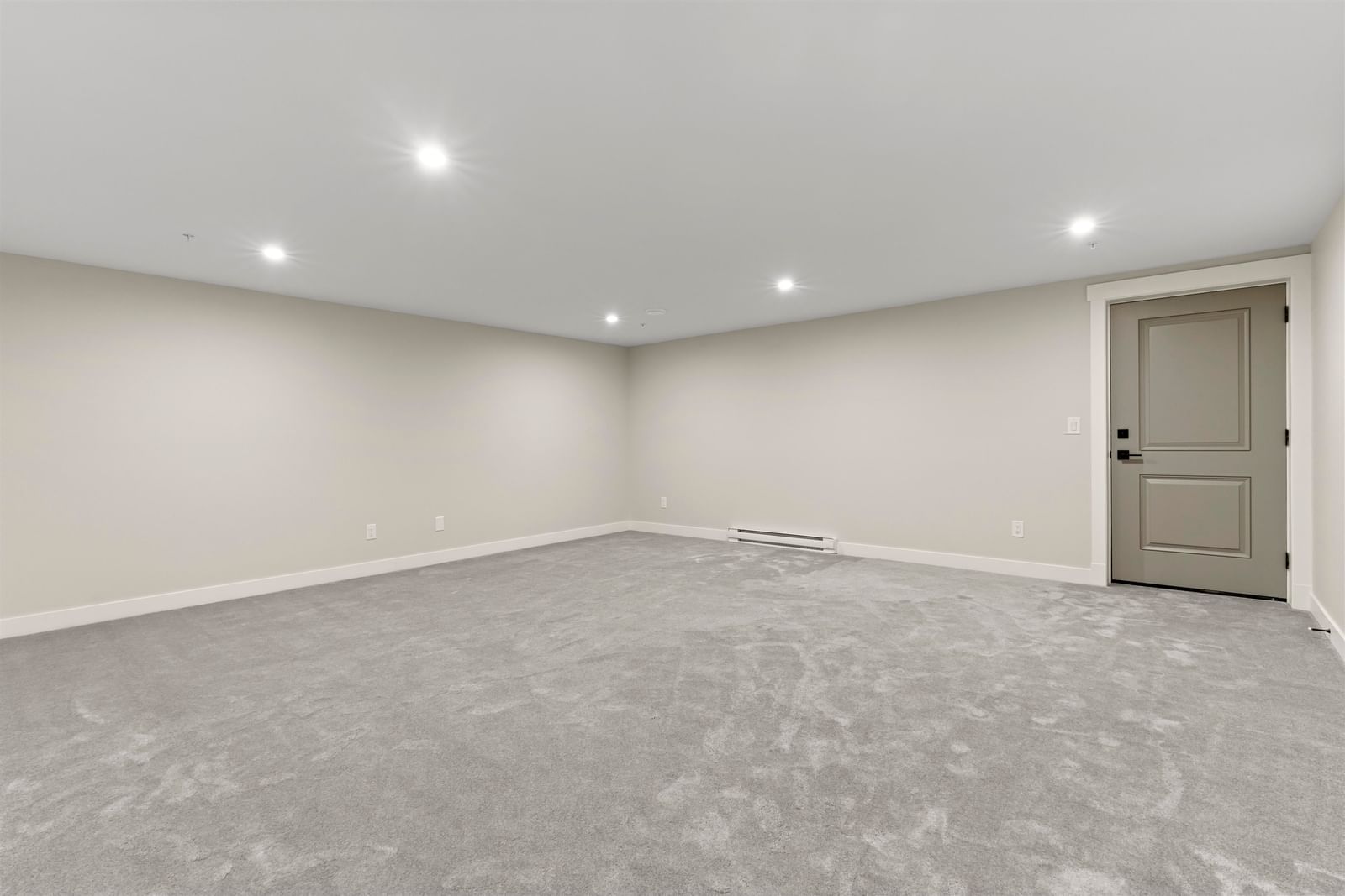 Listing Image 30
