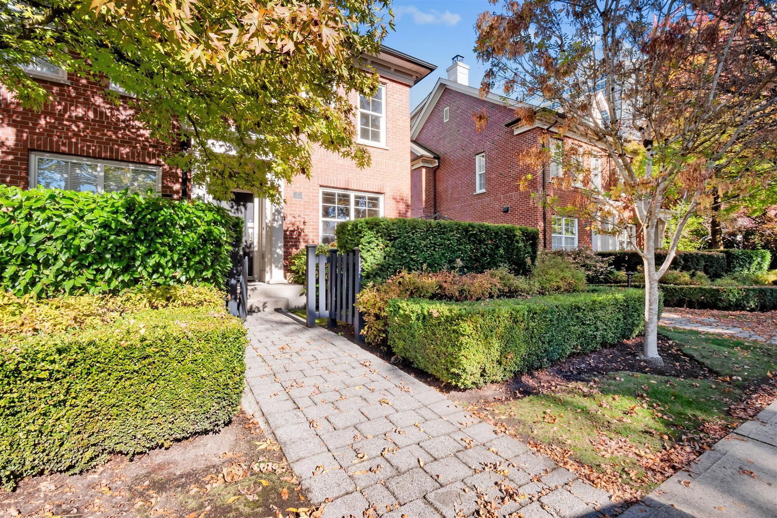 Listing Image 19