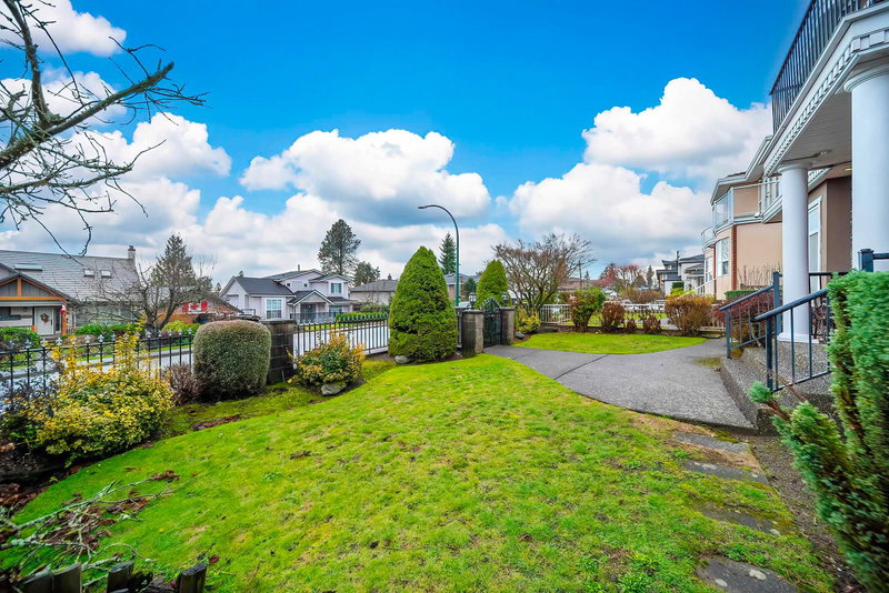 6391 Neville Street, Burnaby, V5E 1A5 | Image 2