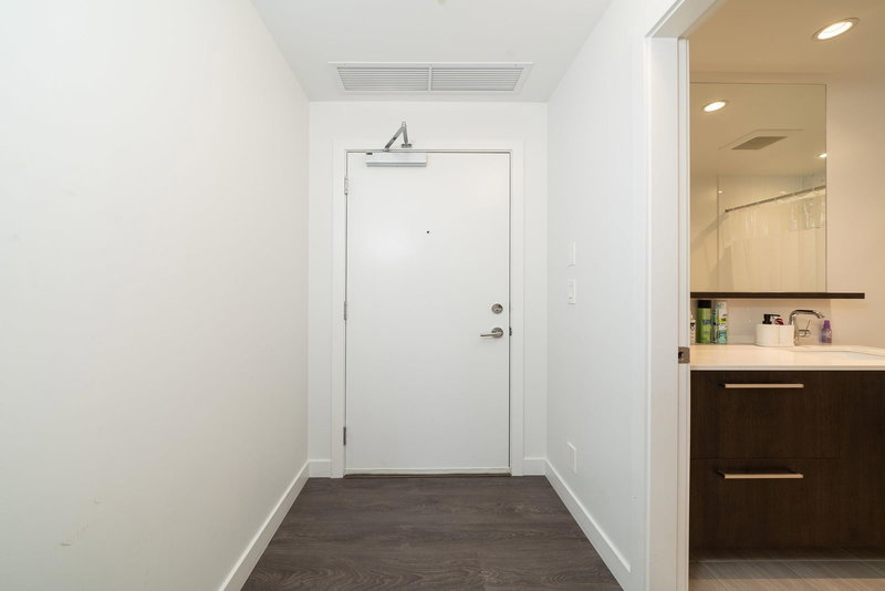 1806 - 567 Clarke Road, Coquitlam, V3J 0K7 | Image 3