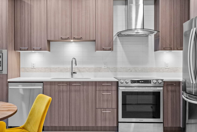 213 - 4690 Hawk Lane