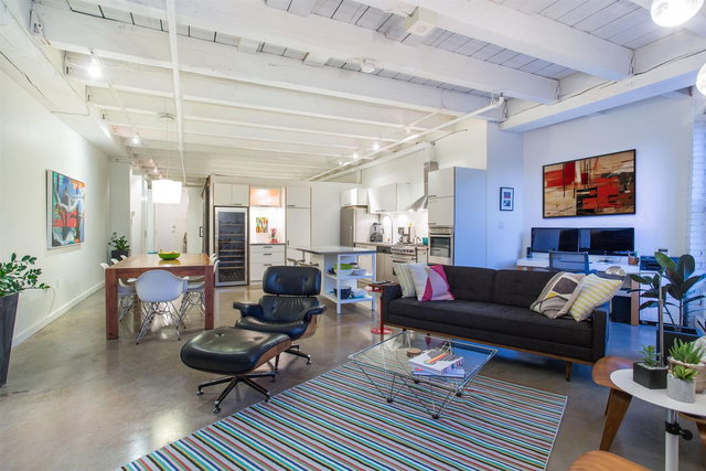 303 - 55 Cordova Street E