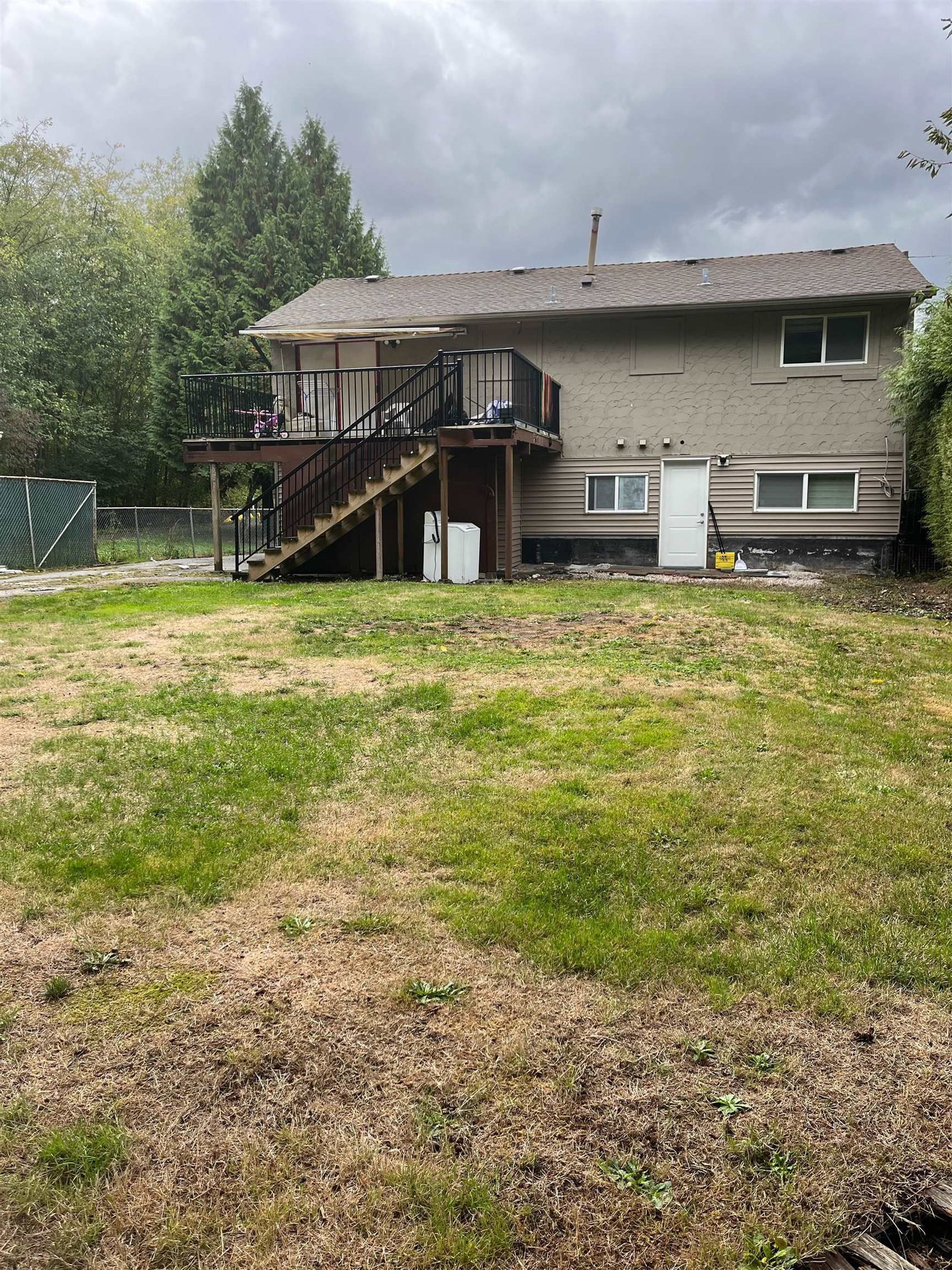 Listing Image 16