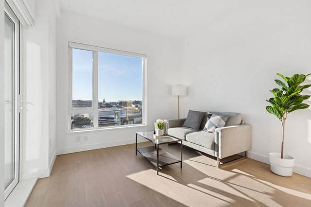 415 - 8888 Osler Street