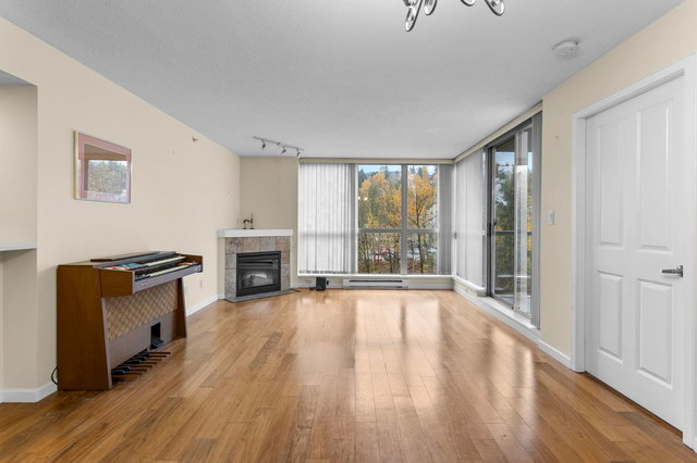 602 - 290 Newport Drive