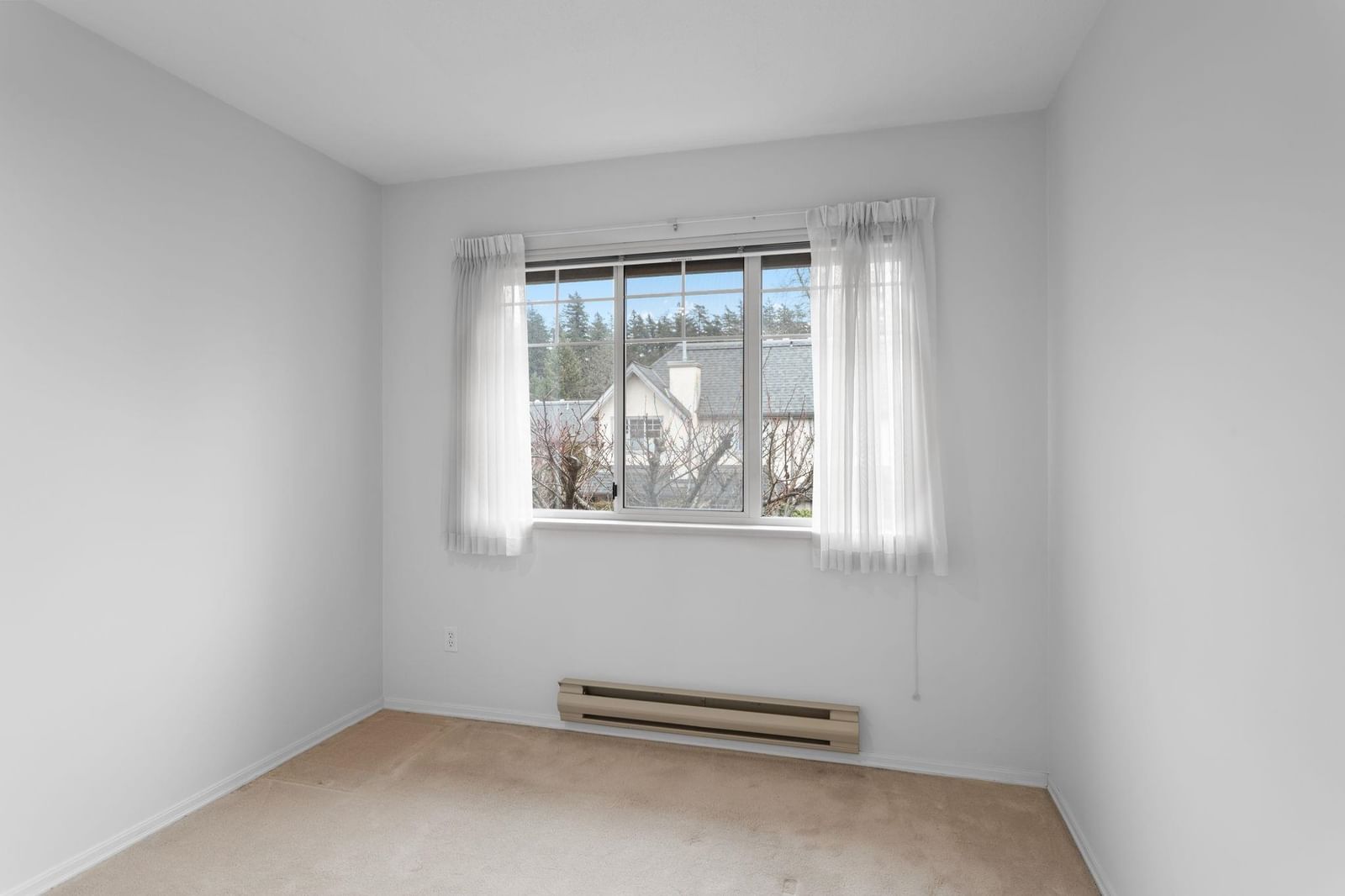 Listing Image 28