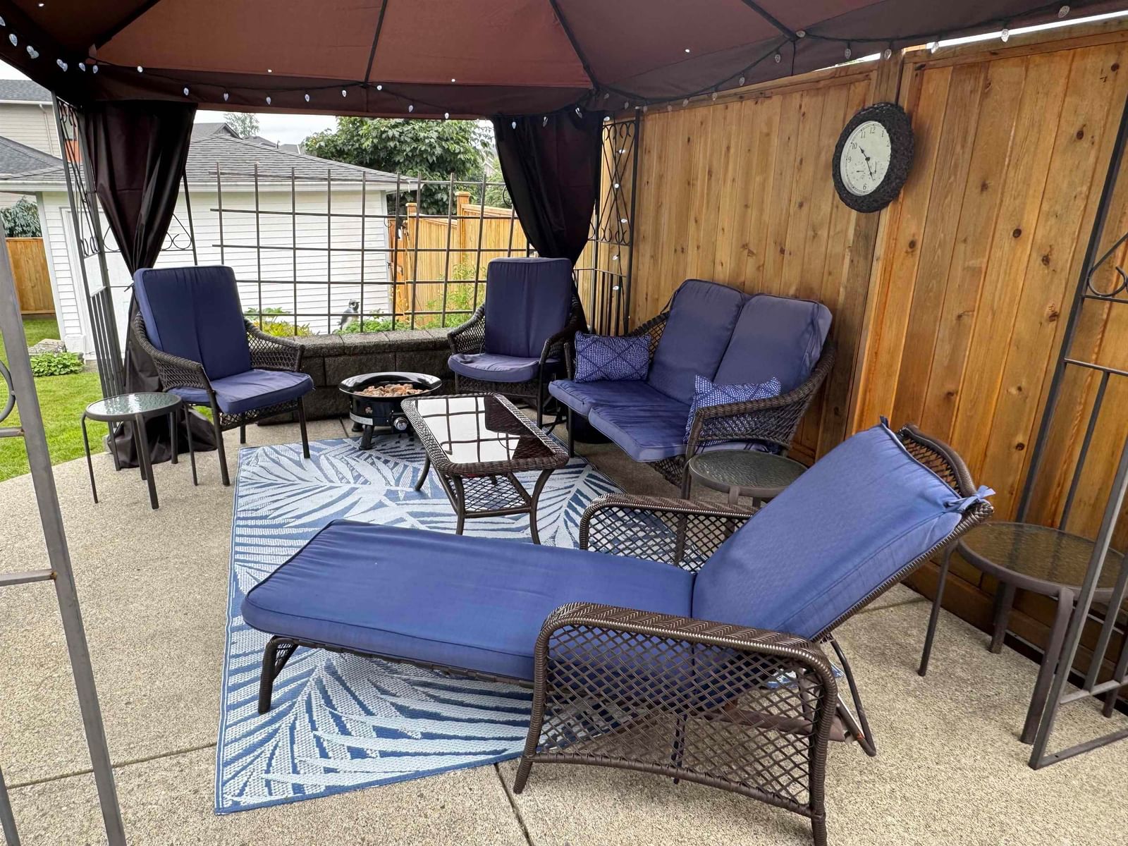 Listing Image 17