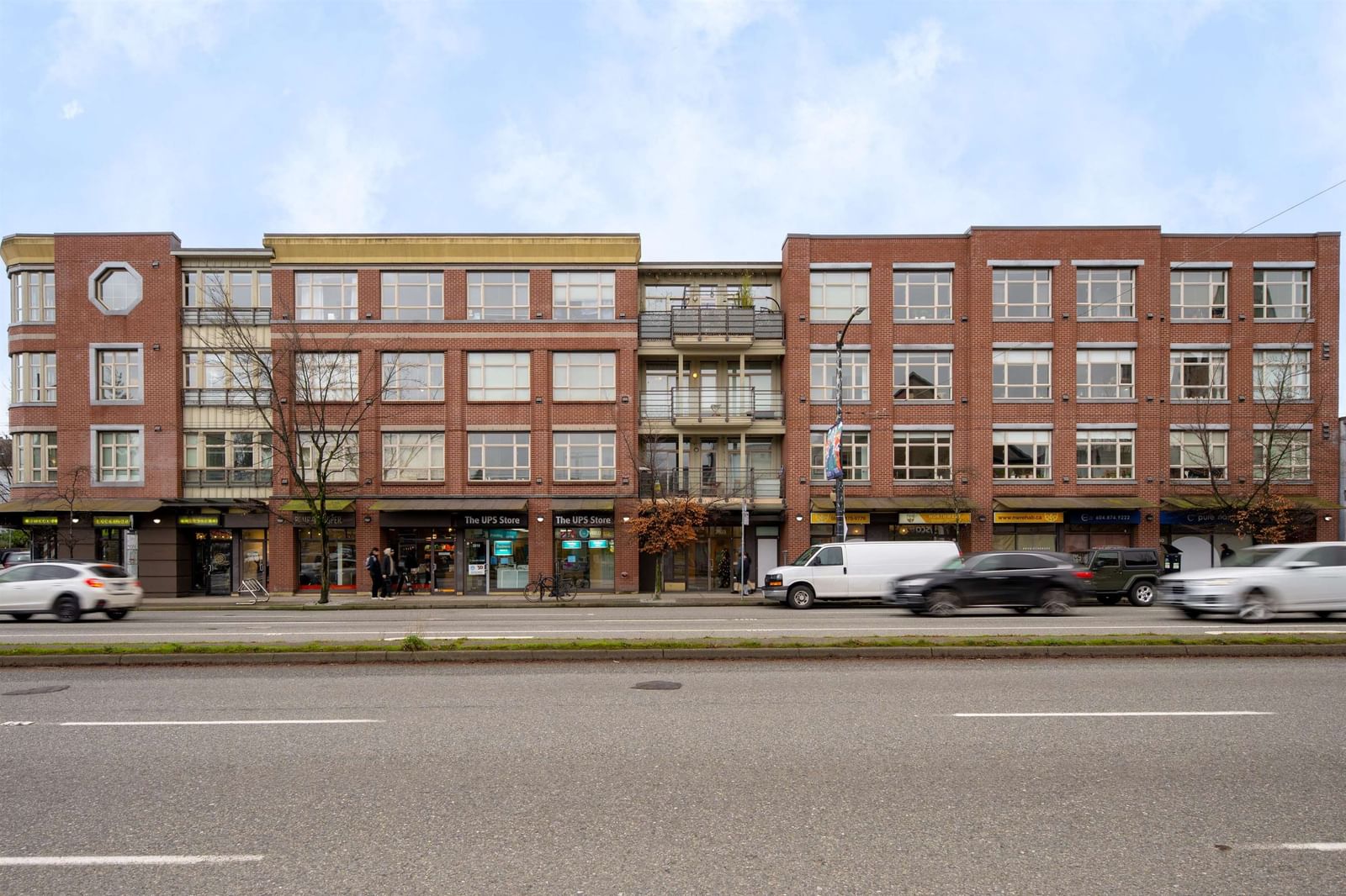 Listing Image 2