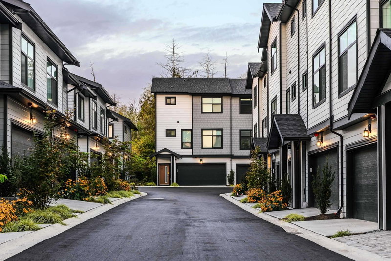 25 - 20645 68 Avenue, Langley, V2Y 1P9 | Image 2