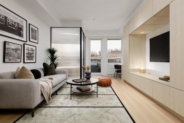 406 - 2471 Saint George Street