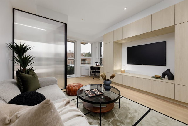 406 - 2471 Saint George Street