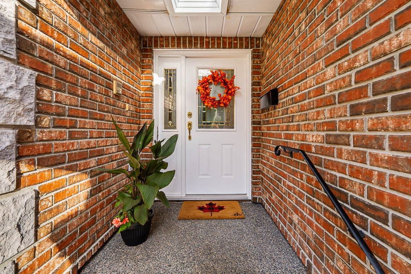 16545 10 Avenue, Surrey, V4A 9S1 | Image 3