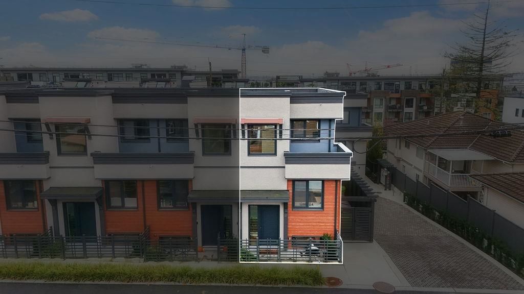 Listing Image 1