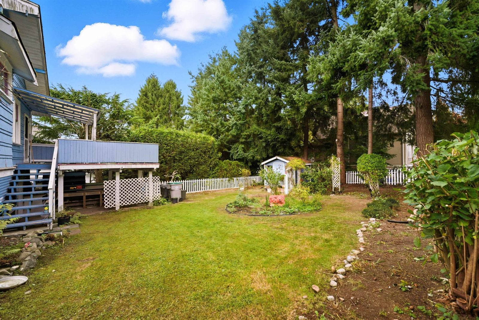 Listing Image 11
