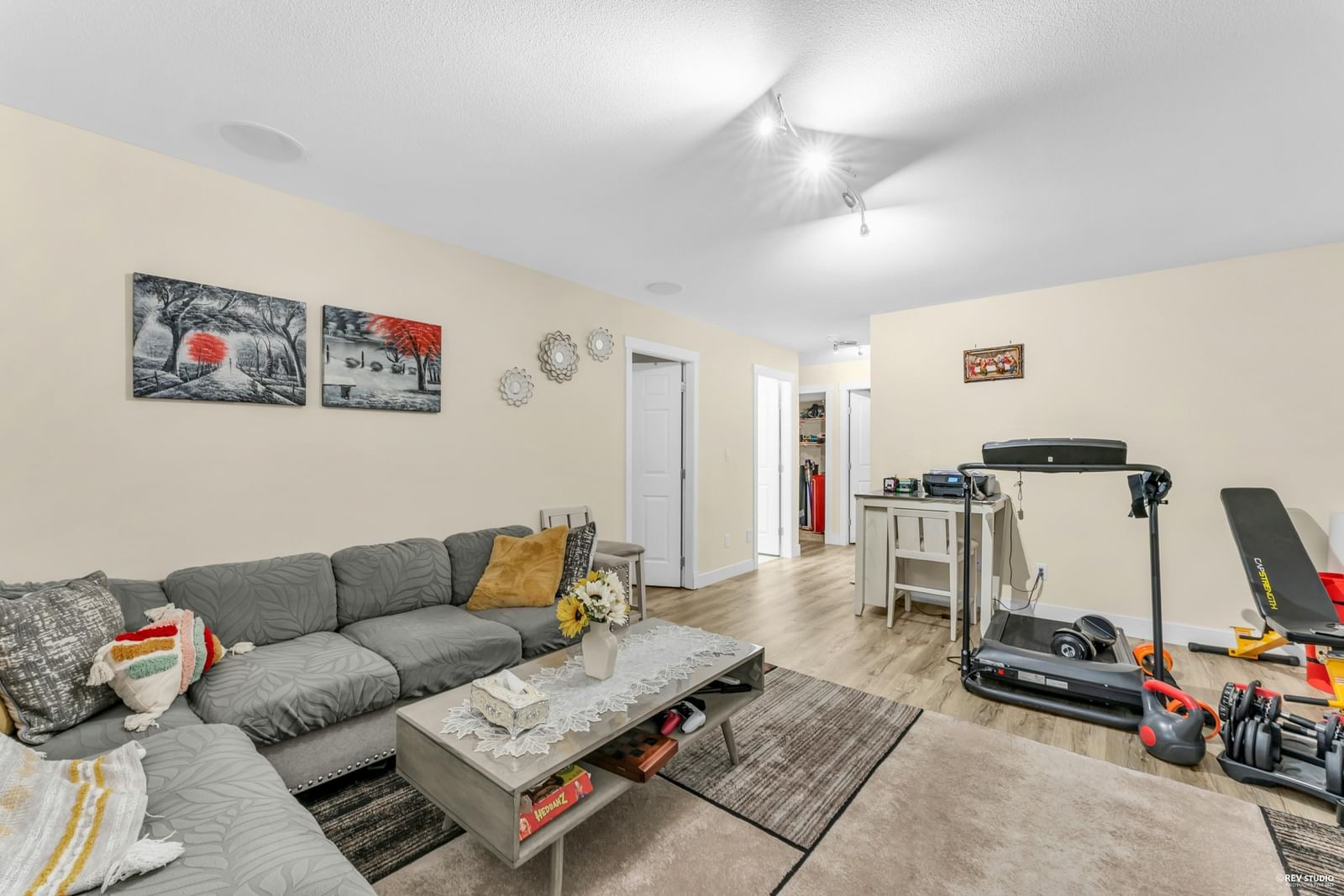 Listing Image 28