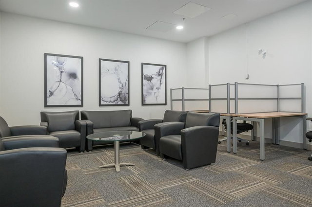 310-311 - 2493 Montrose Avenue