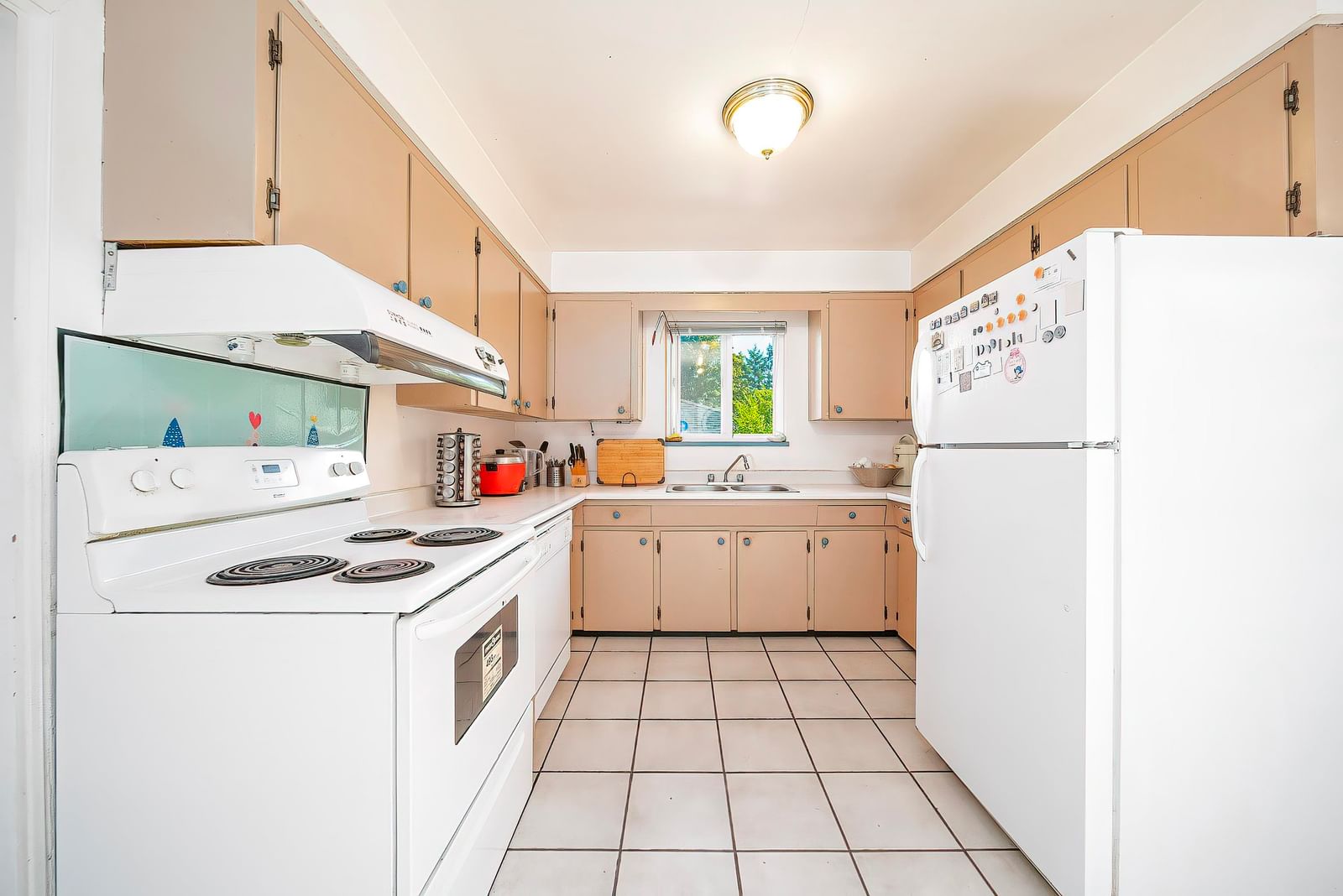 Listing Image 18