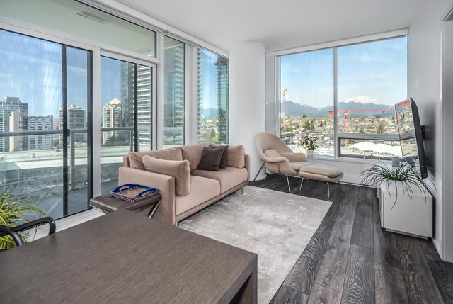 1109 - 1955 Alpha Way