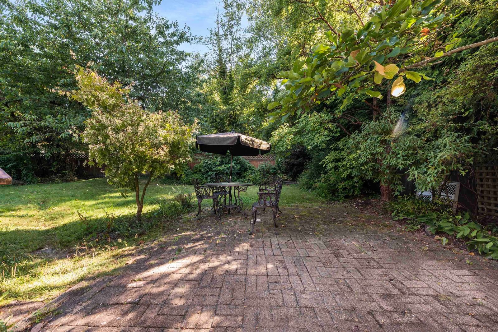 Listing Image 15