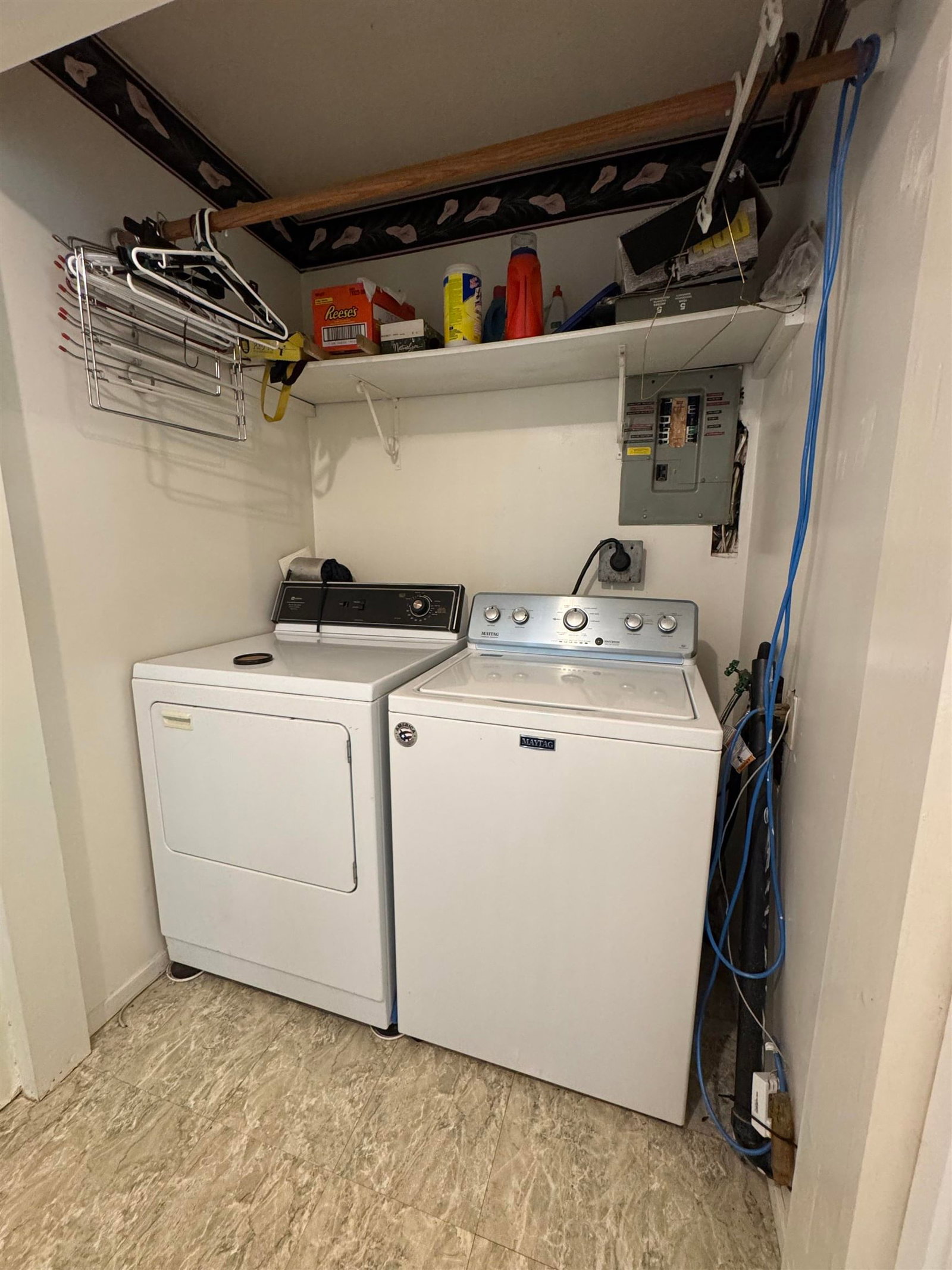 Listing Image 10