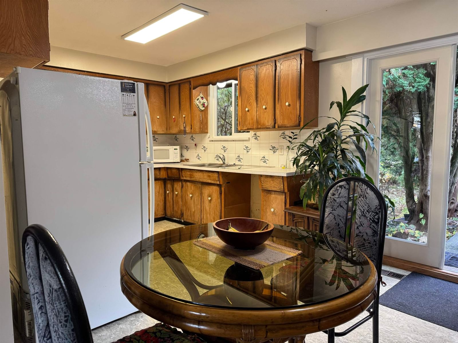 Listing Image 12