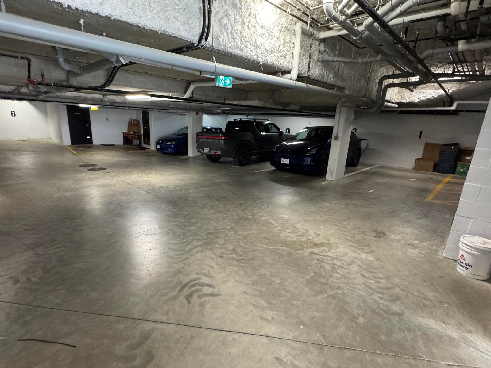 Listing Image 21