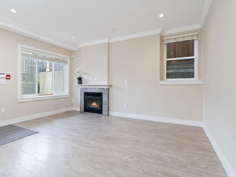 102 - 4577 Slocan Street, Vancouver, V5R 1Z8 | Image 3