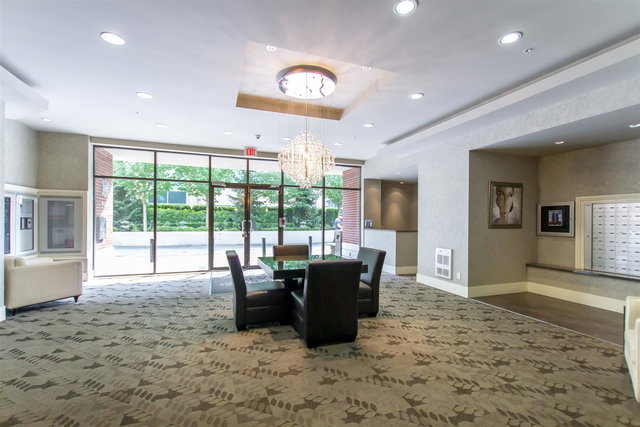 203 - 2959 Glen Drive