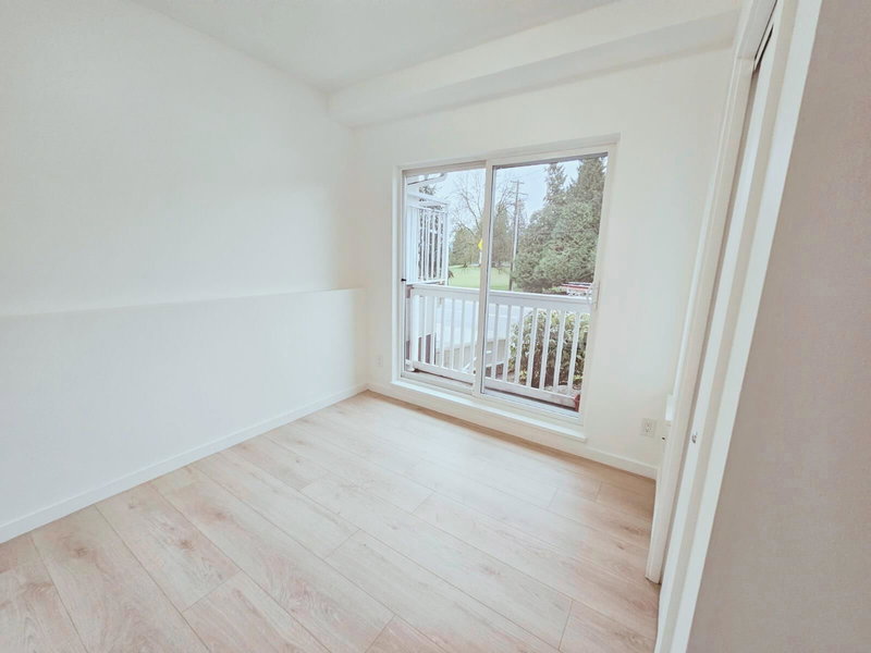 32 - 6965 Hastings Street, Burnaby, V5B 1S9 | Image 3