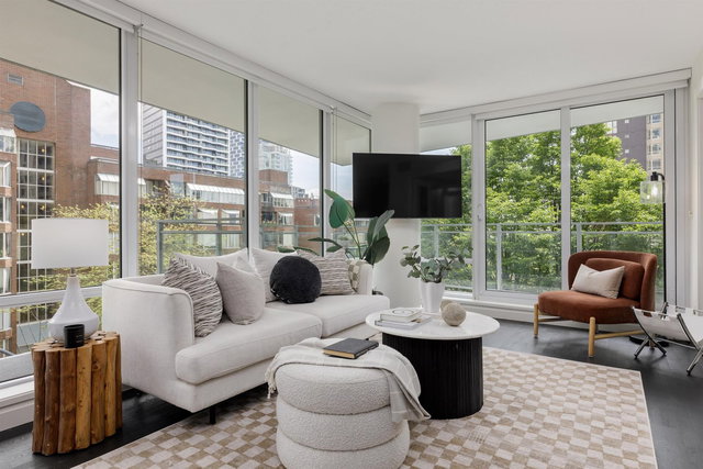 608 - 1009 Harwood Street