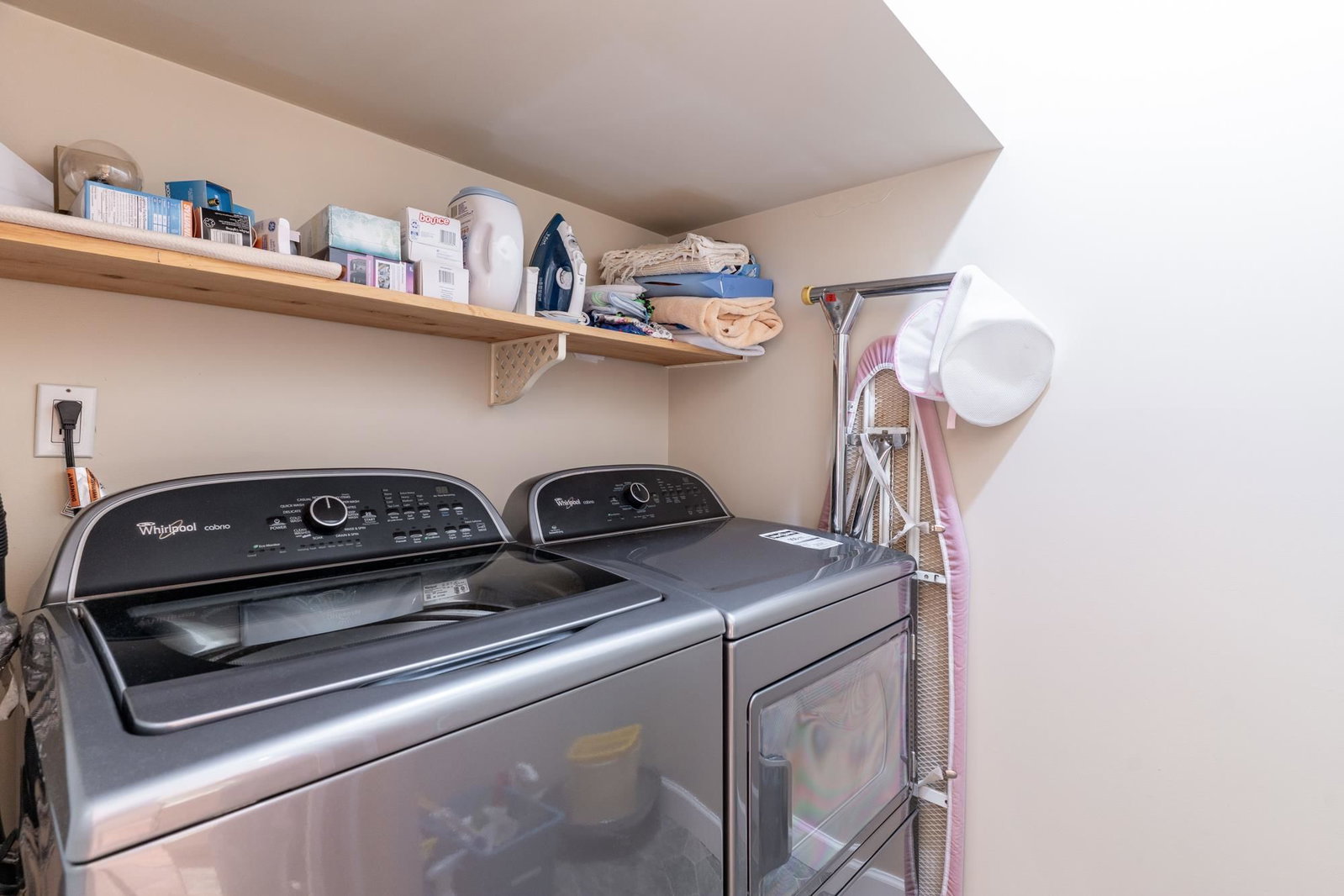 Listing Image 15