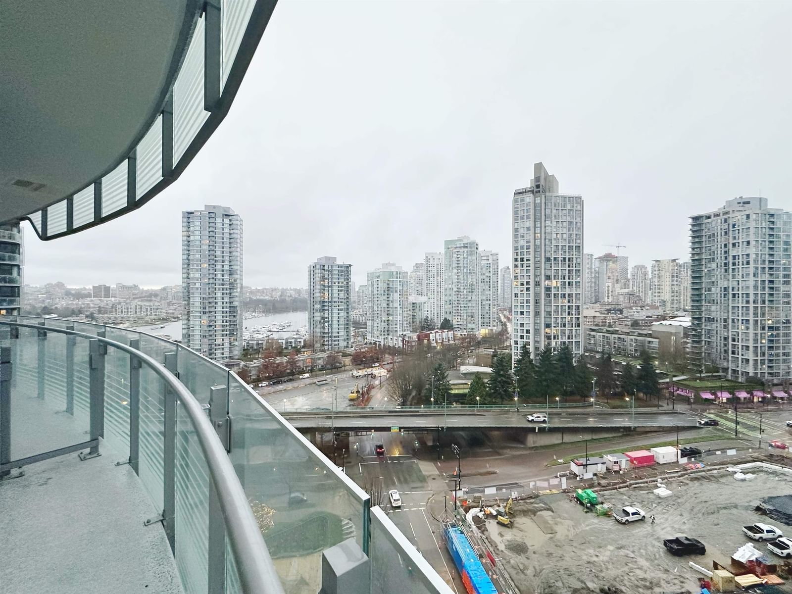 Listing Image 14