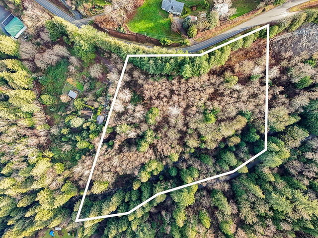 6183 Ryder Lake Road