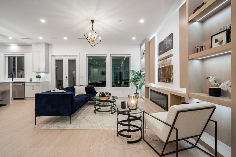 15569 Oxenham Avenue, White Rock, V4B 2J2 | Image 3