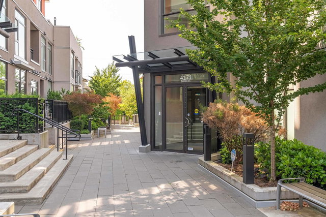 403 - 4171 Cambie Street