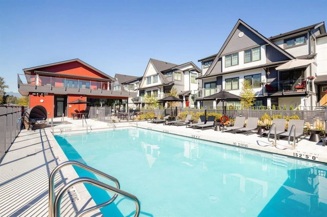 40 - 19451 Sutton Avenue