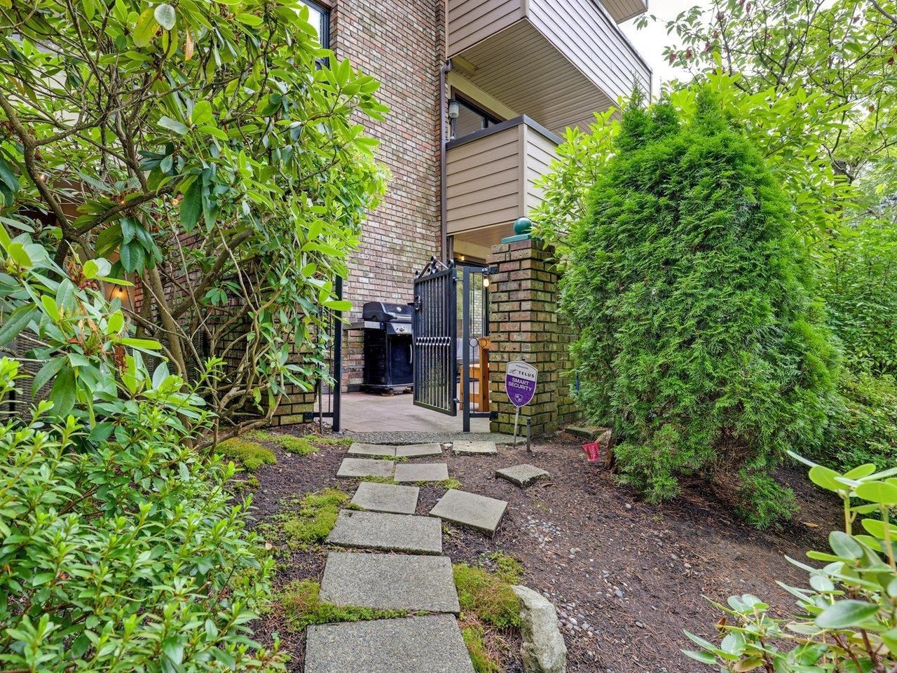 Listing Image 20