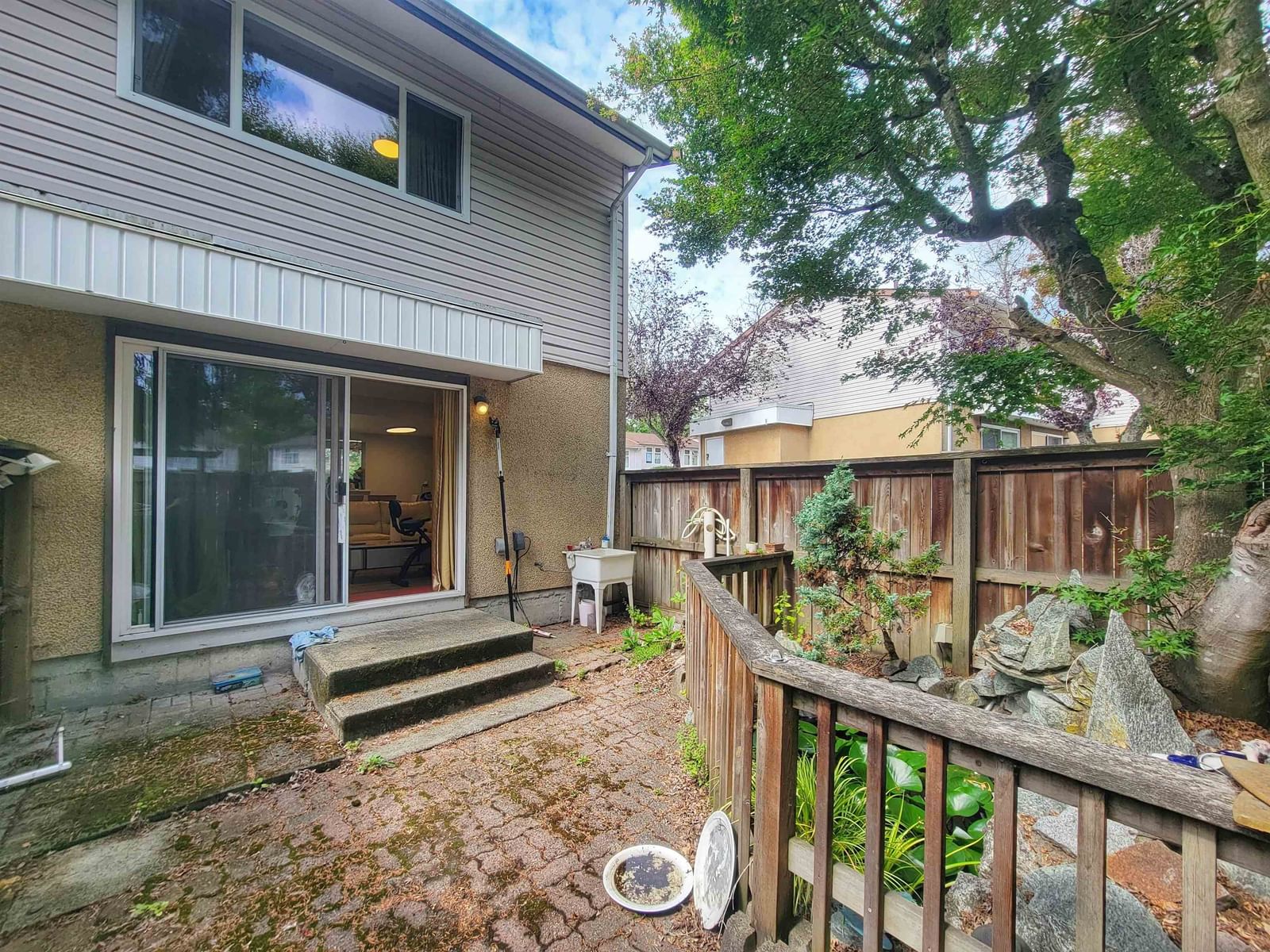 Listing Image 17