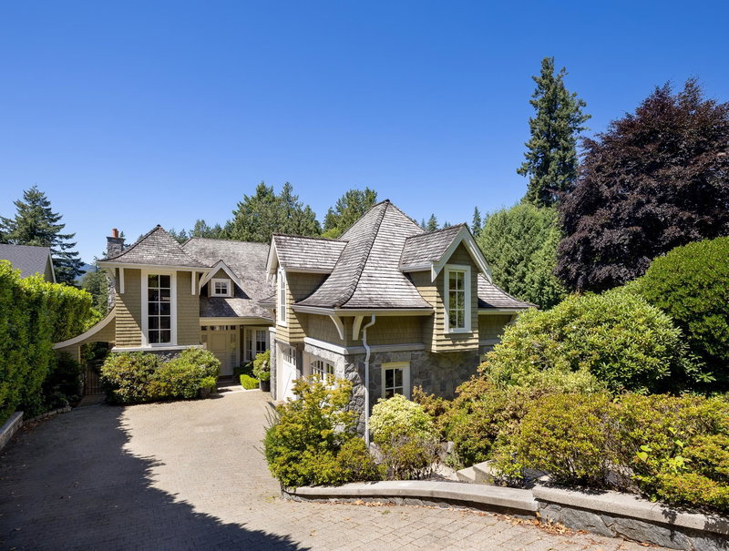 6154 Gleneagles Drive, West Vancouver, V7W 1W3 | Image 3