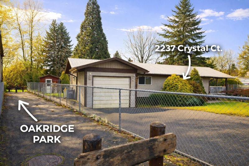 2237 Crystal Court, Abbotsford, V2T 6A7 | Image 3