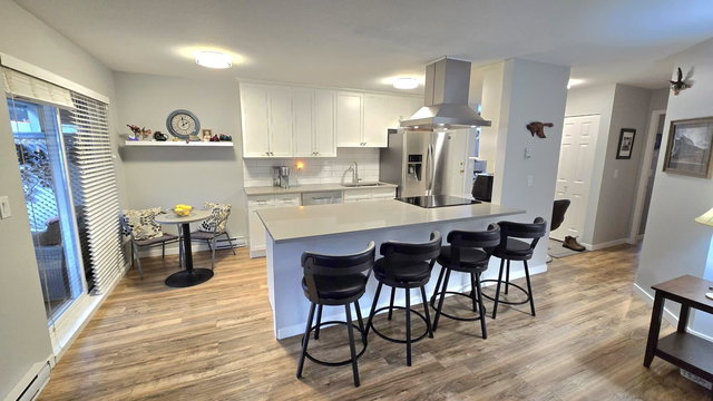 10 - 20799 119 Avenue