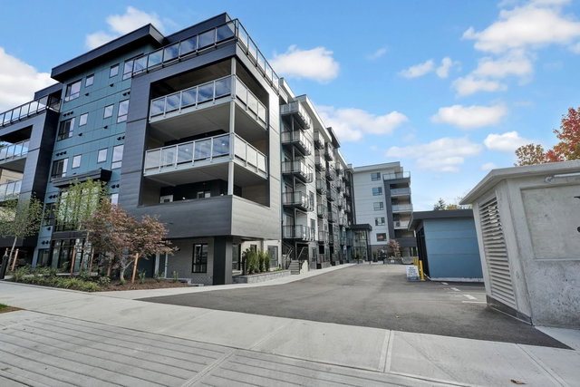 105 - 33886 Pine Street