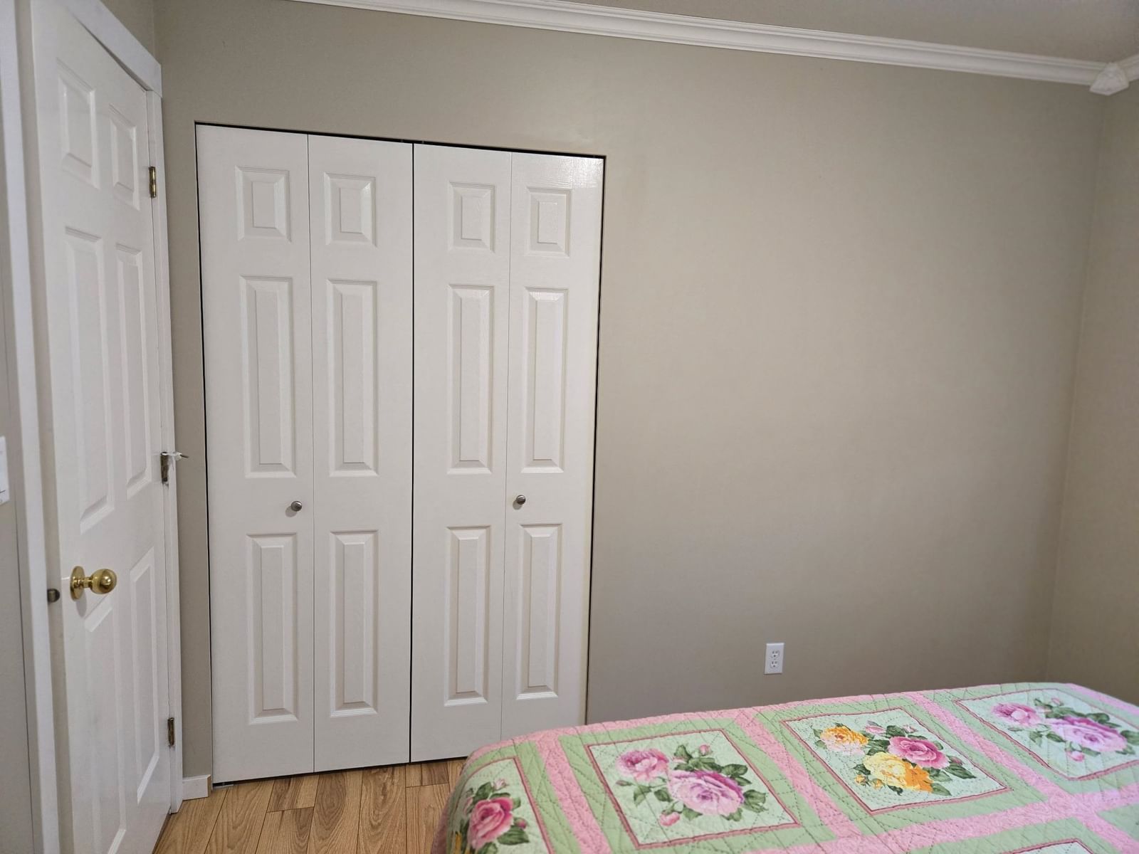 Listing Image 26