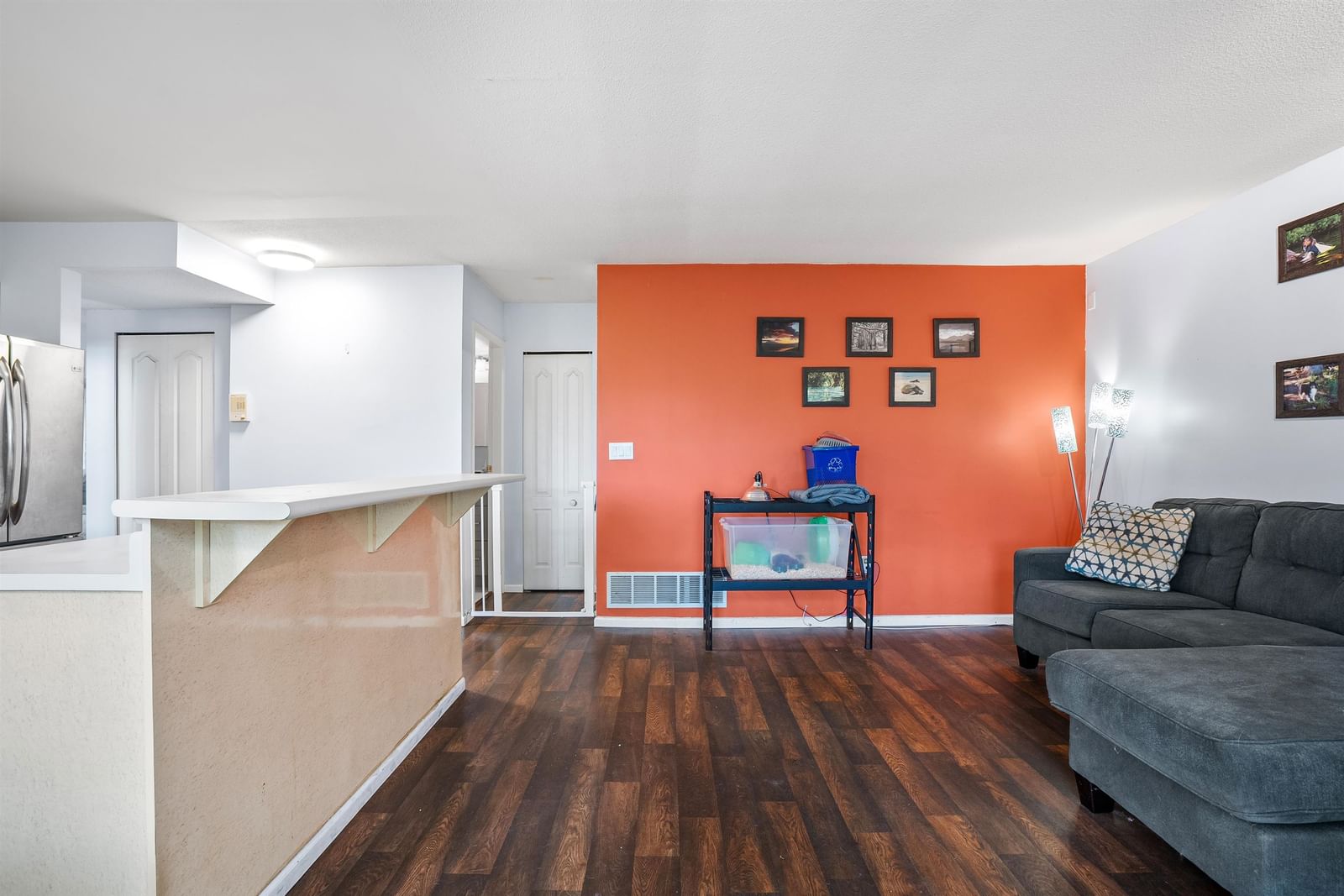 Listing Image 18