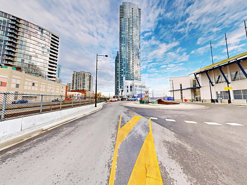 2103 - 660 Quayside Drive
