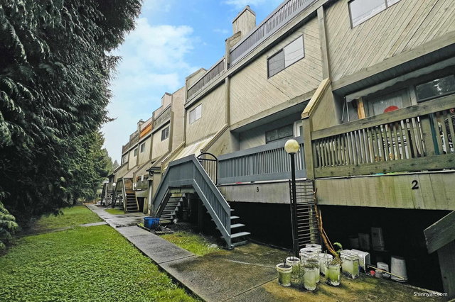 12 - 8820 Westminster Highway