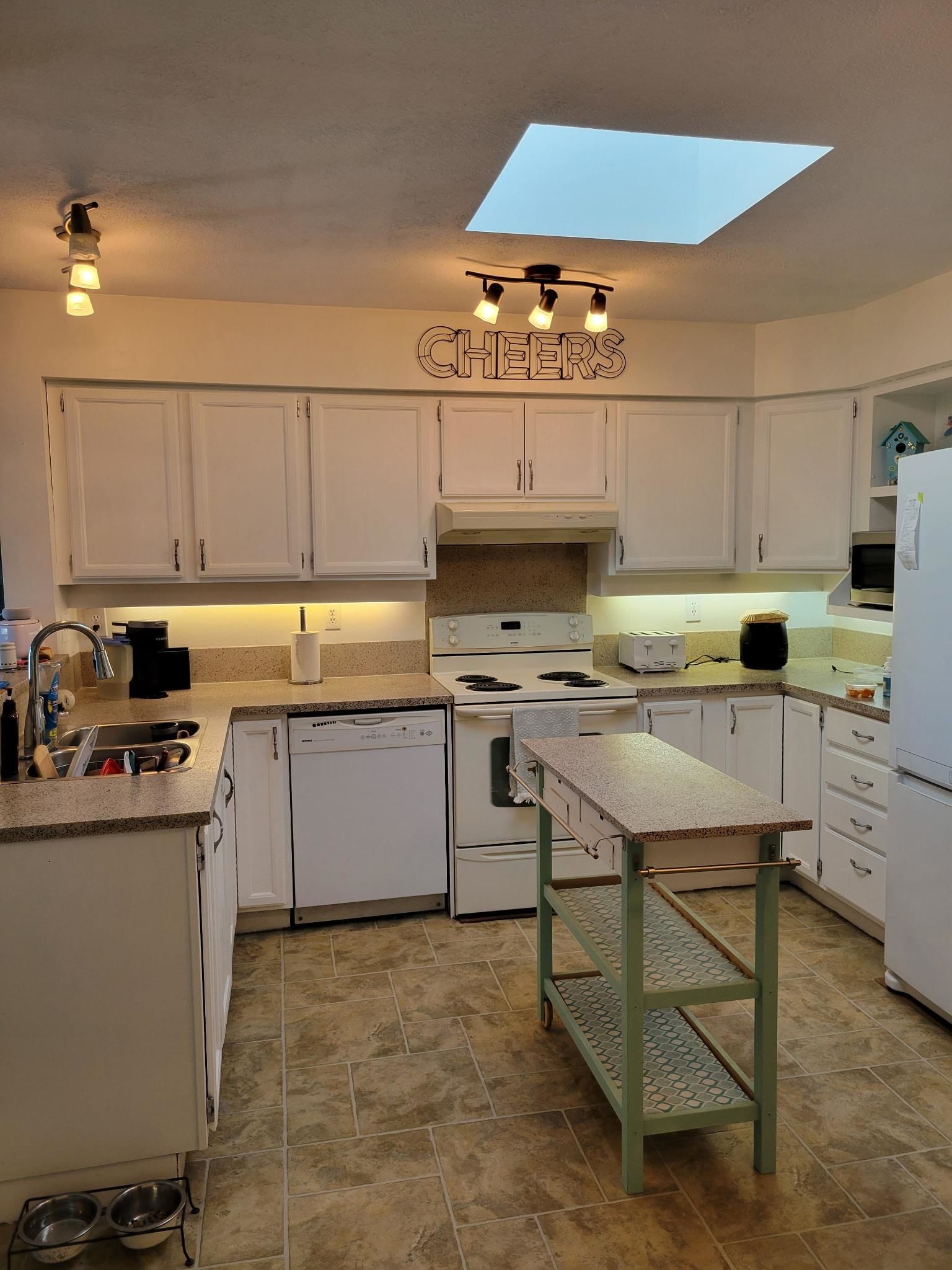 Listing Image 13